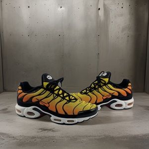 Nike Air Max Plus "Sunset" TN Pimento OG